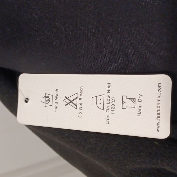 Coat - Picture 3 of 3